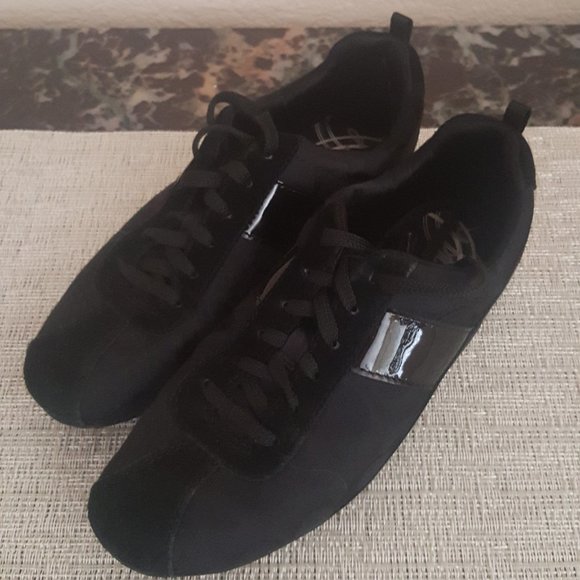 Coach Shoes 'Hadley' Black Monogram Size 7 US Q1236 Designer Sneakers Used - Picture 1 of 9